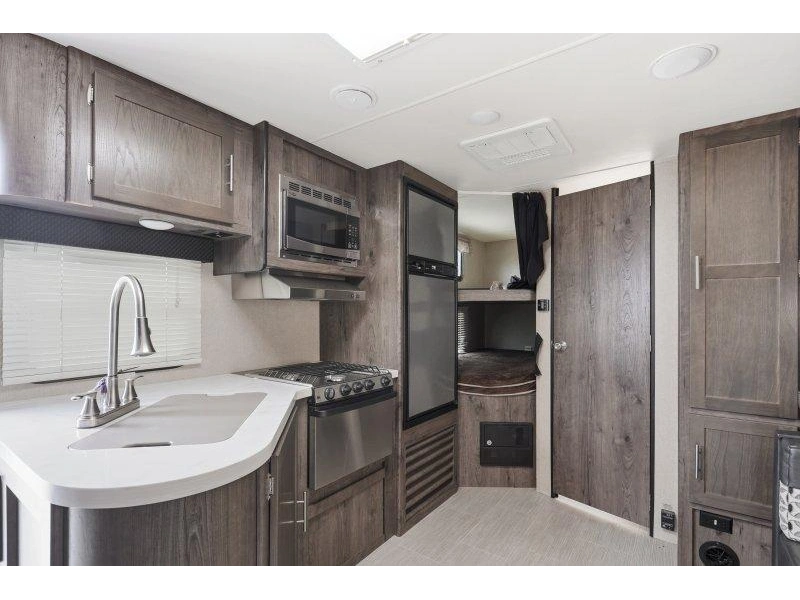 2017 Dutchmen Kodiak 240bhsl alt