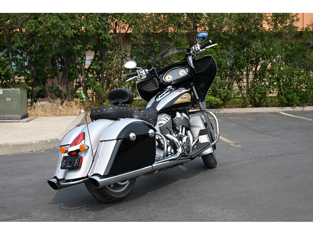 2016 Indian Motorcycle Chieftain alt