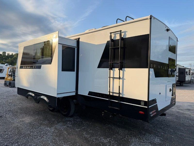 Brinkley Model I Ix24 2027 alt