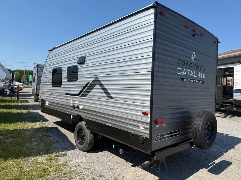 Coachmen Catalina 154rbx 2027 alt