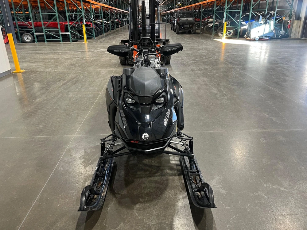 2023 Ski-doo Summit Expert Turbo 165" W/ 10.25" Tjpe alt