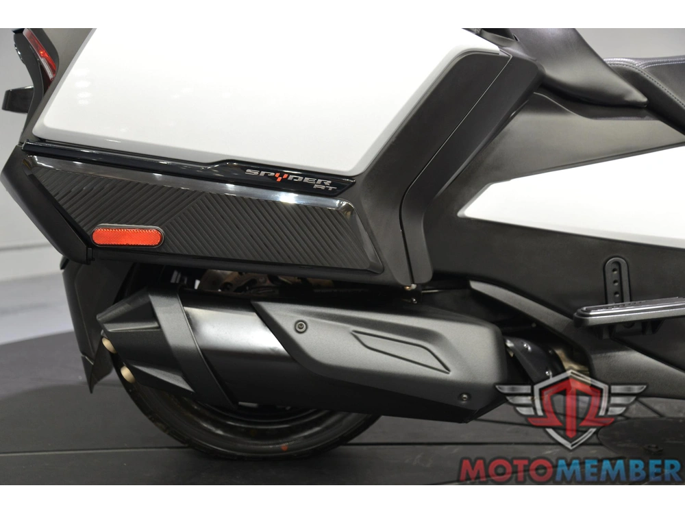2025 Can-am Spyder Rt Rotax 1330 Ace alt