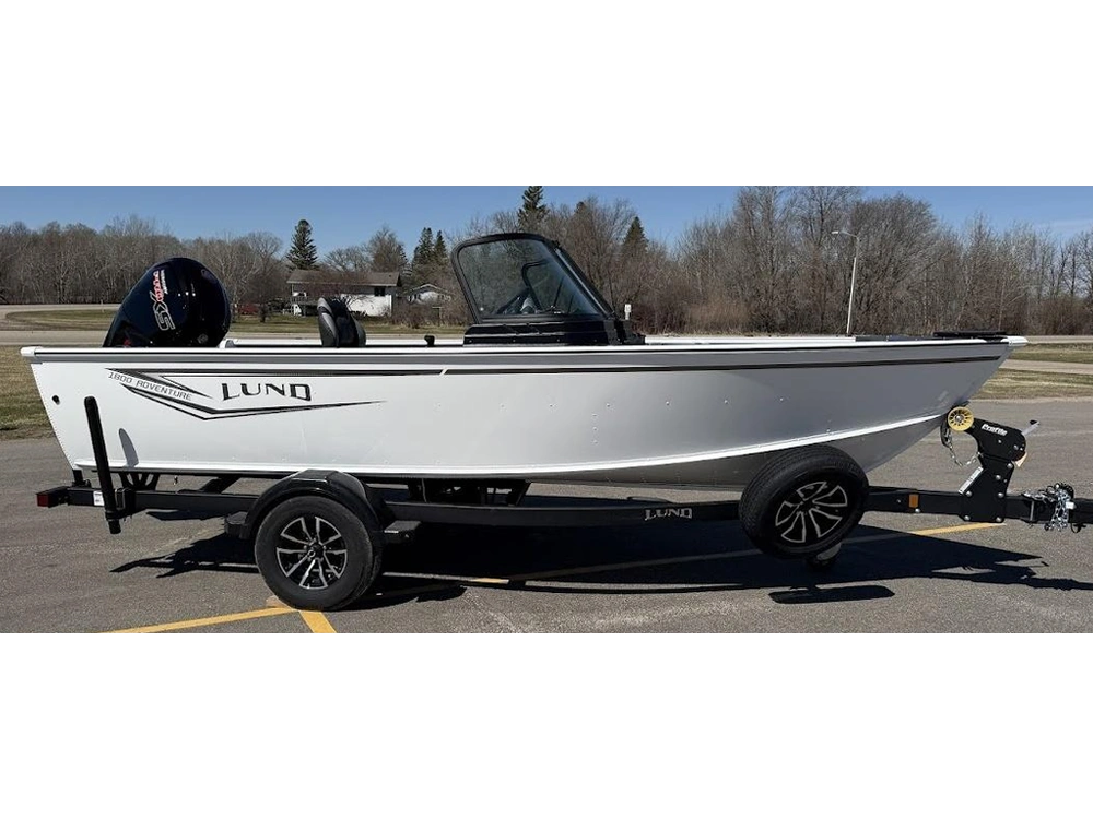 2027 Lund Boat Co 1800 Adventure Sport alt