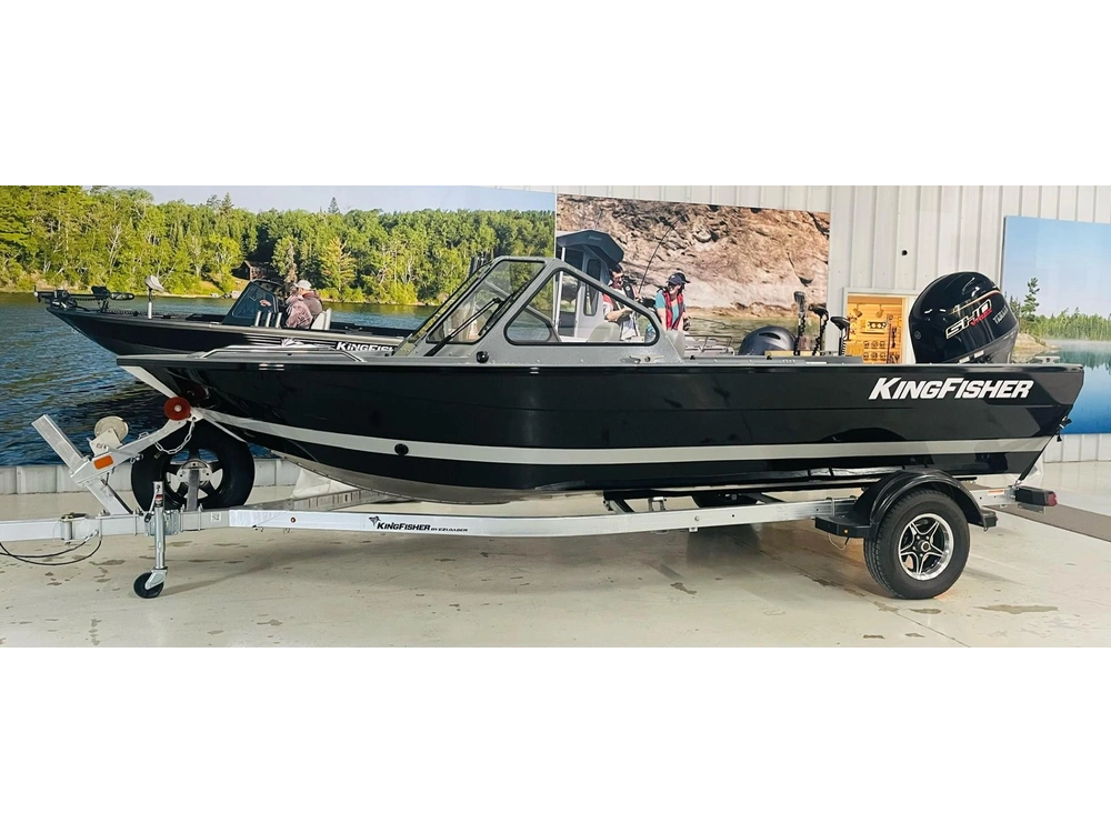 2027 Kingfisher 1825 Falcon alt