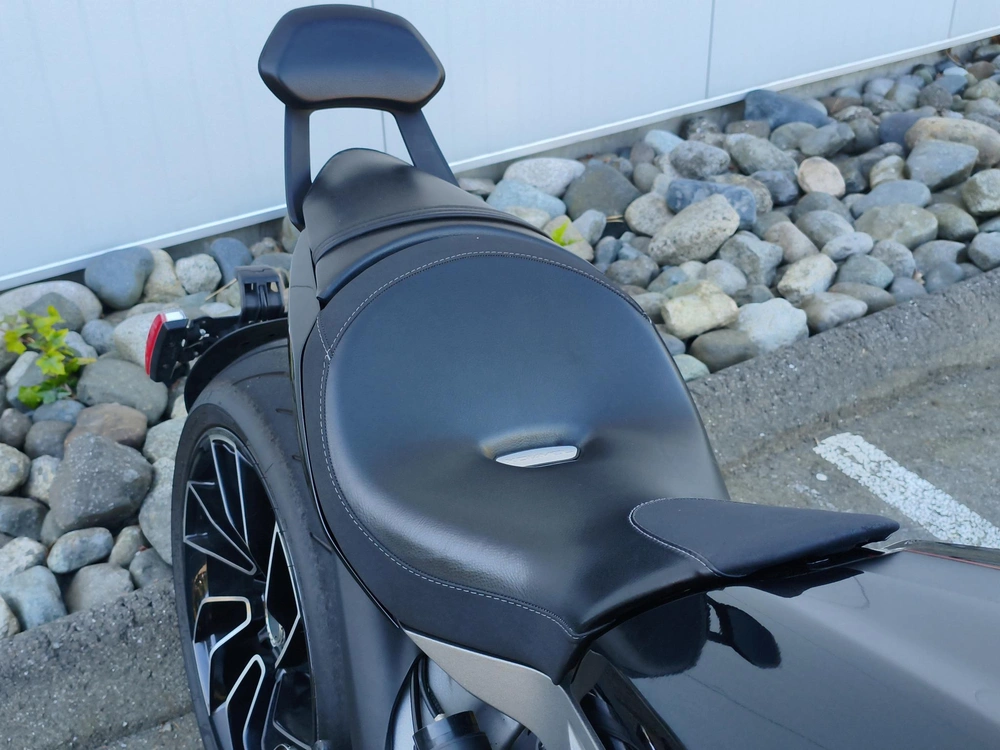 2016 Ducati Xdiavel S alt