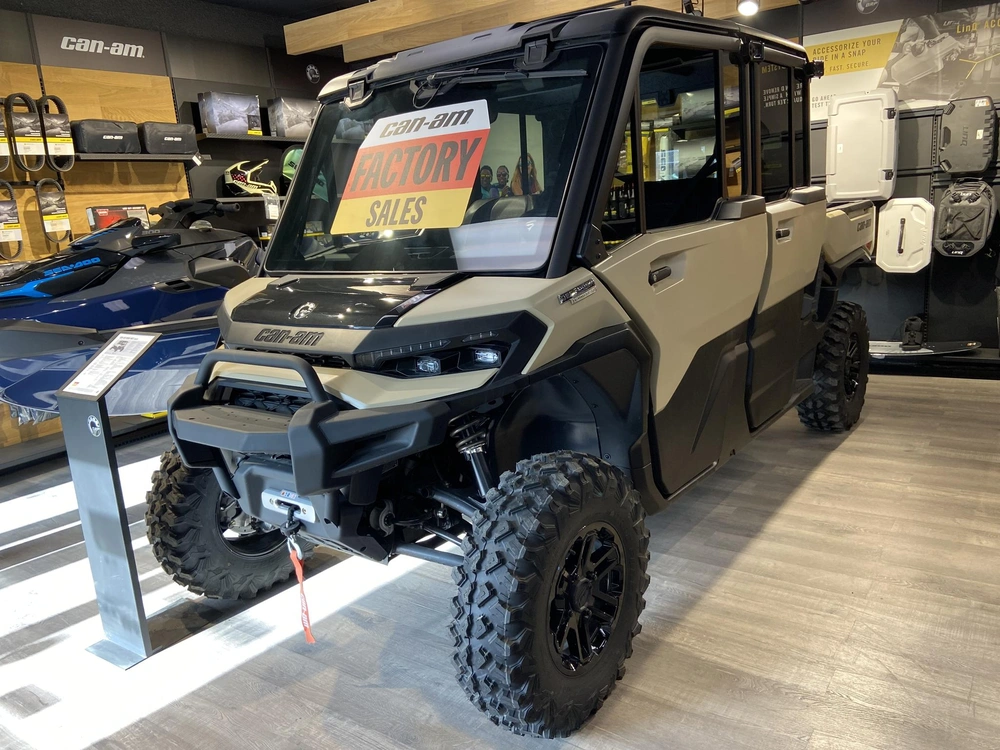 2026 Can-am Defender Max Ltd Cab Hd11 alt