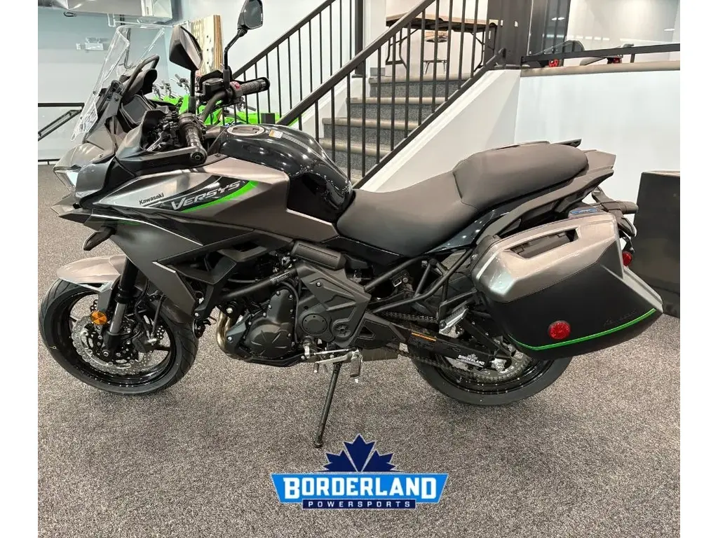 2026 Kawasaki Versys® 650 LT ABS GREY