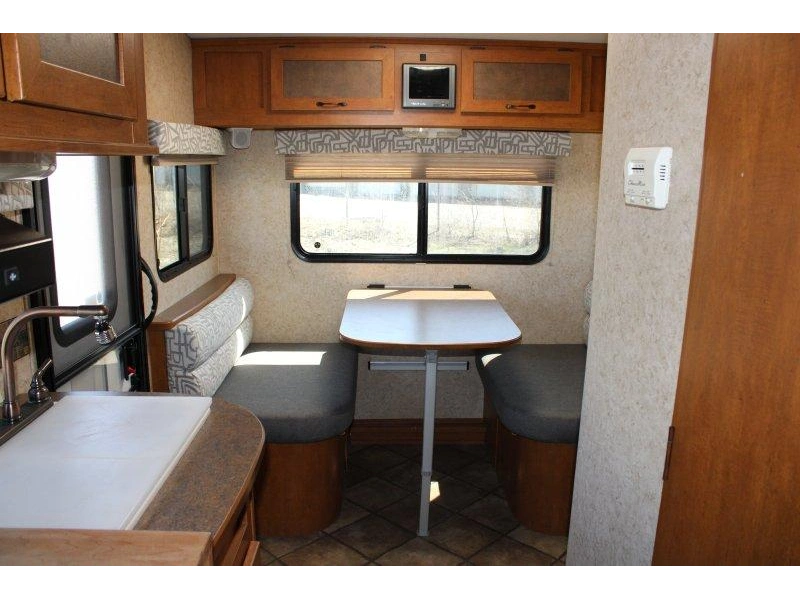 Evergreen Rv Ascend 171rd 2013 alt