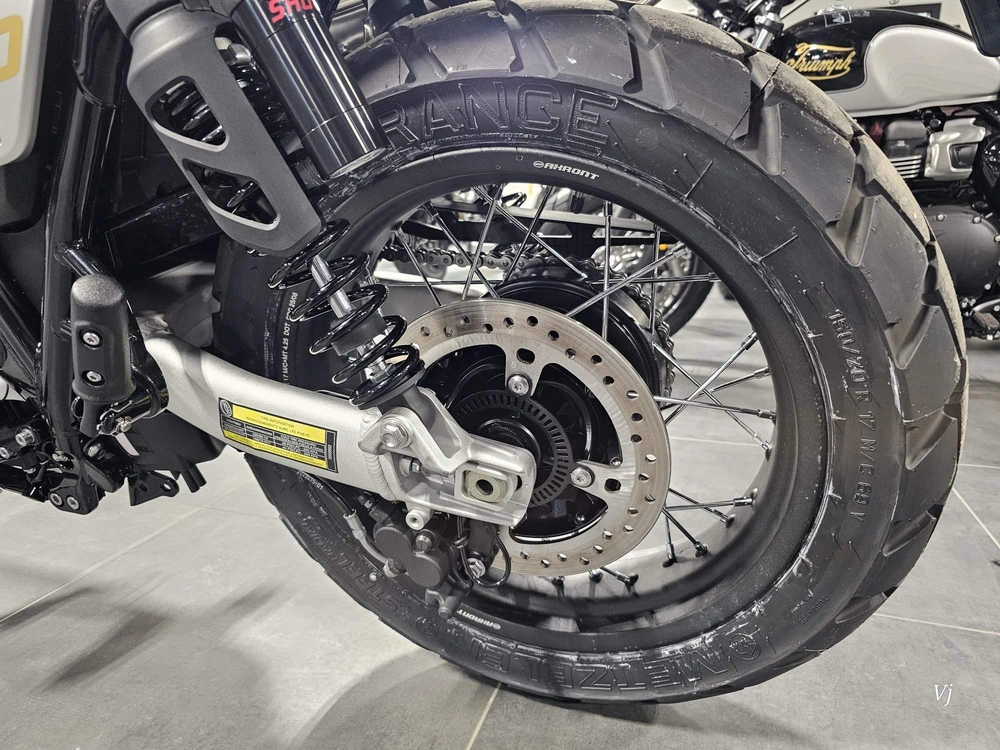 2026 Triumph Scrambler 900 alt