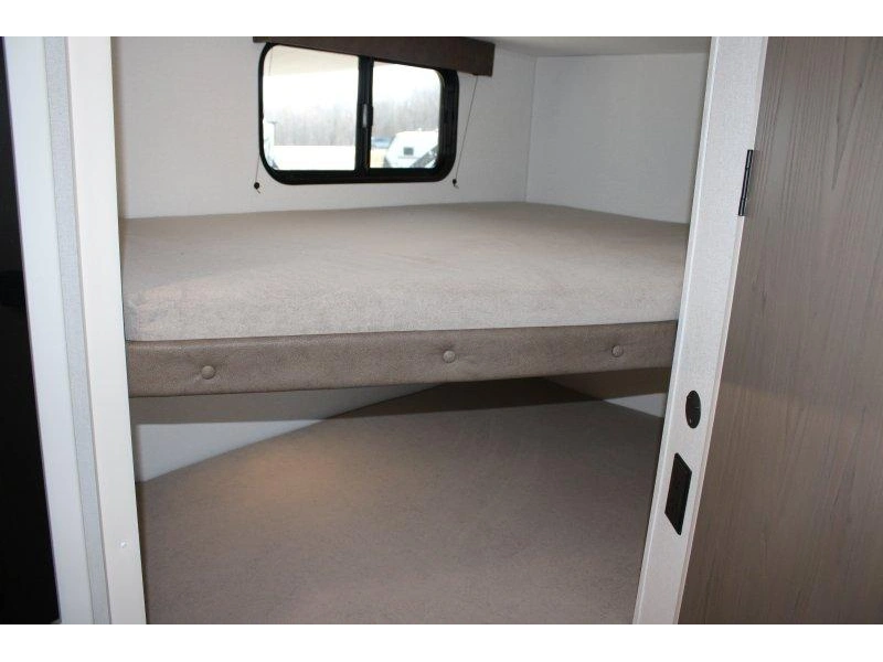 Grand Design Transcend 161bh 2026 alt