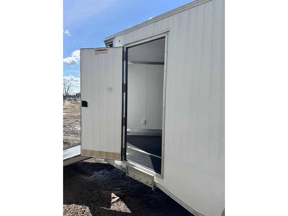 2022 Alcom Llc Cargo Pro alt