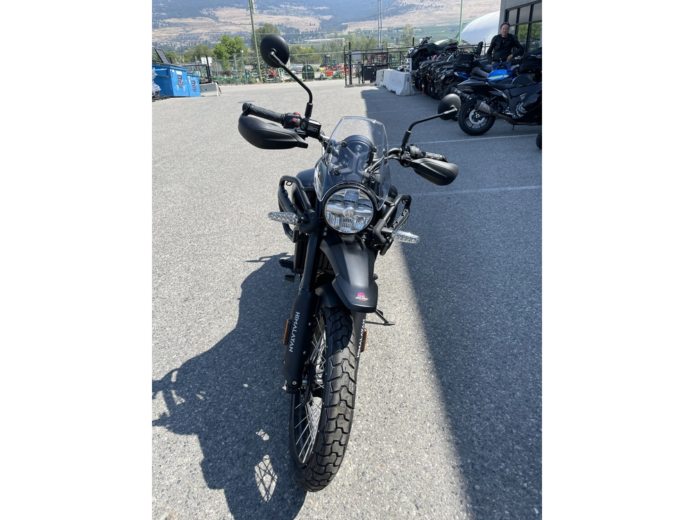 2026 Royal Enfield Himalayan Mana Black alt