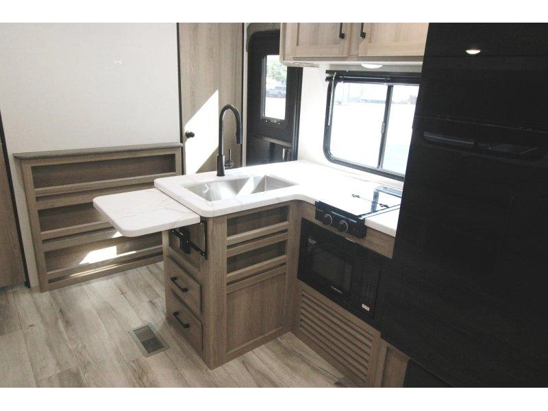 Keystone Rv Coleman 29bx 2026 alt
