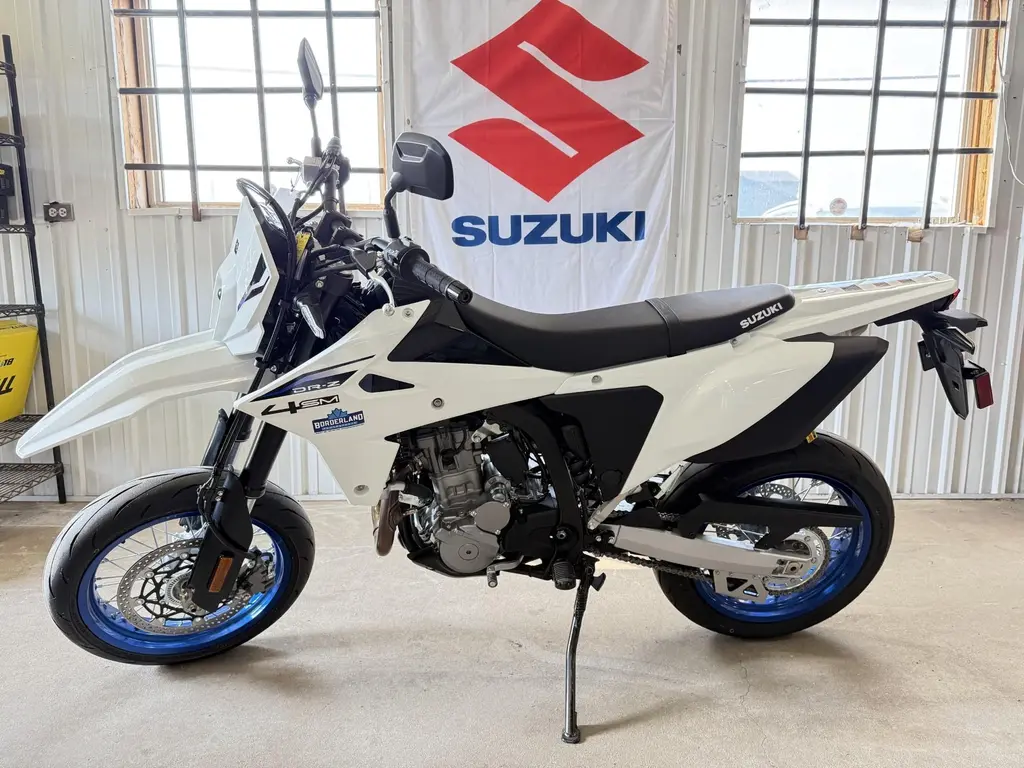 2025 Suzuki DR-Z 4SM Base-Solid Special White No.2 
