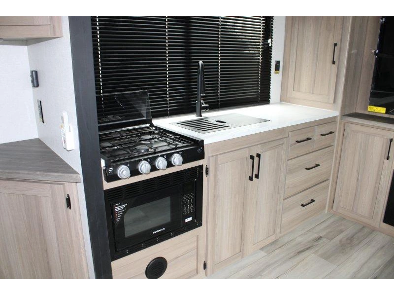 Keystone Rv Coleman 2400rex 2026 alt