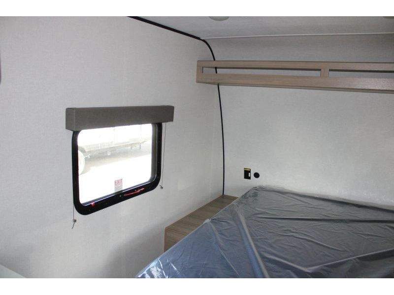 2026 Keystone Rv Coleman 17rx alt