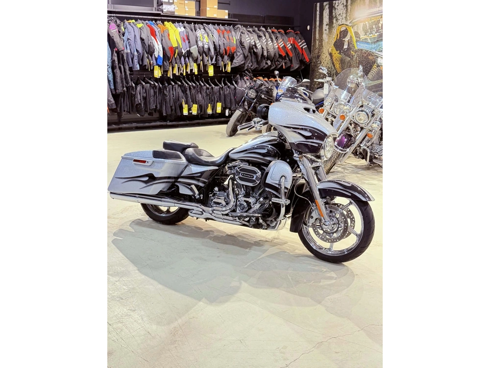 2015 Harley-davidson Cvo Road Glide alt