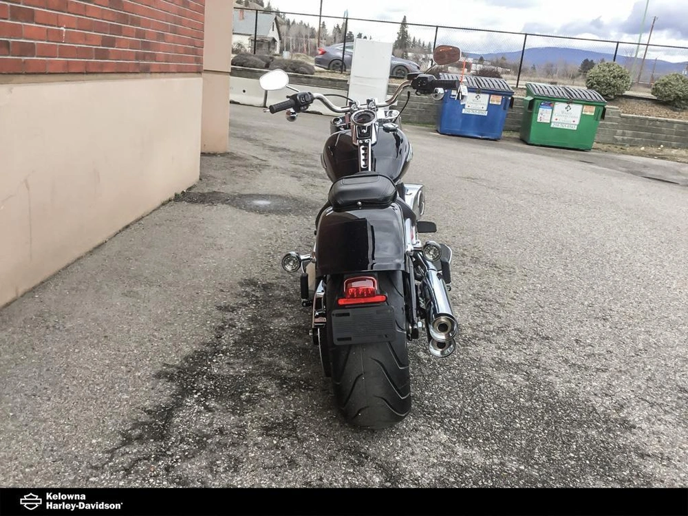 2026 Harley-davidson Flfb - Fat Boy® alt