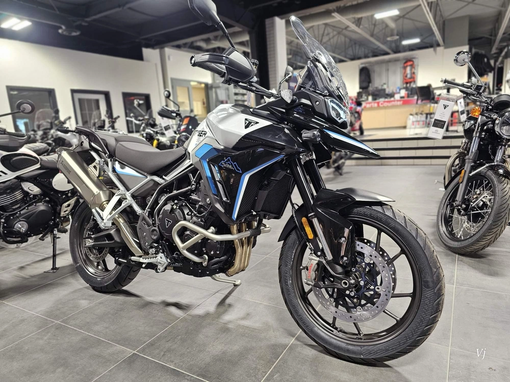 2026 Triumph Tiger 900 Gt Pro Alpine Edition alt