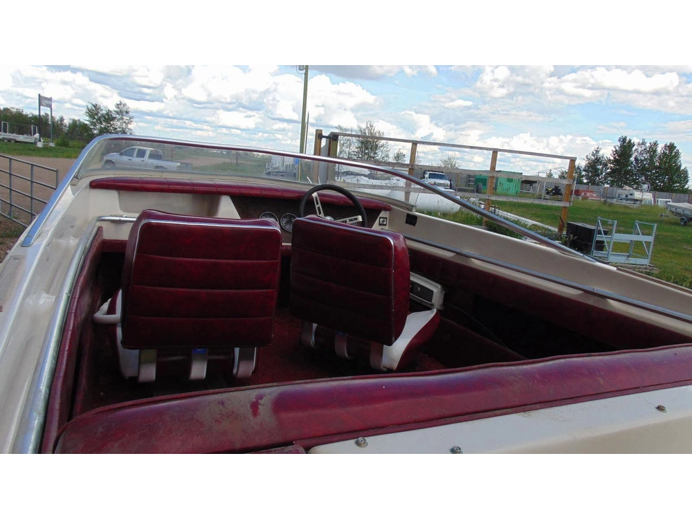 1977 Chrysler Boats Conquerer