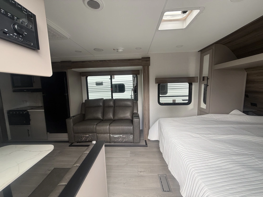 Kz-rv Connect Se 211rkse 2027 alt