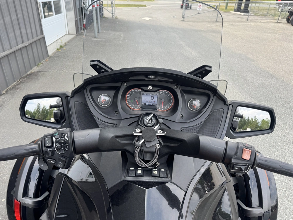 Can-am Rt-s 2016 alt