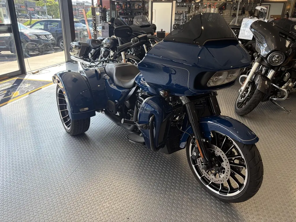 Harley-Davidson FLTRT ROAD GLIDE 3 2023