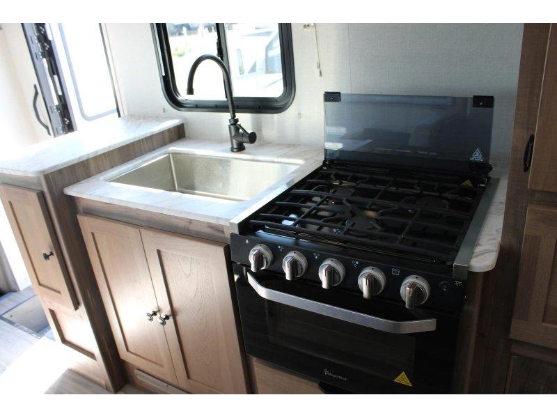 Coachmen Crosstrail 22xg 2024 alt