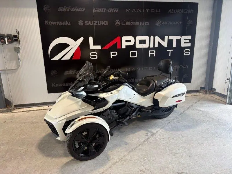 2022 Can-Am f3-t