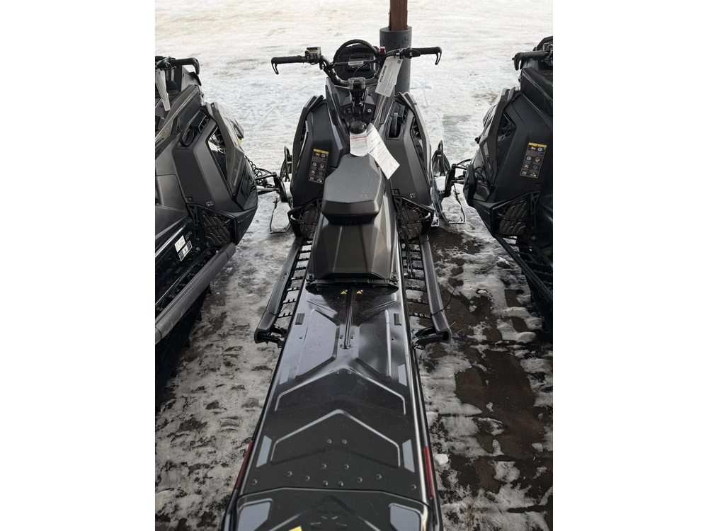 2025 Polaris 650 Rmk Sp 155 X 2.75 alt