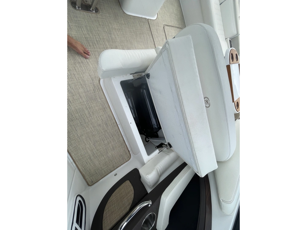 2017 Cobalt Boats R30 alt