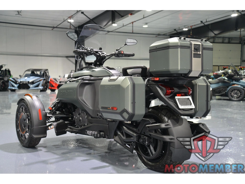 2025 Can-am Canyon Redrock alt