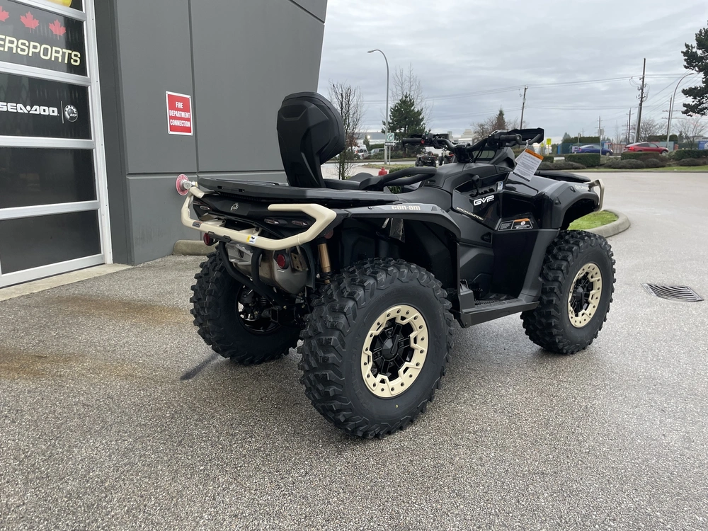 2027 Can-am Outlander Max Backcountry 1000r alt