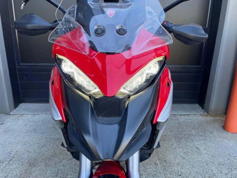 2021 Ducati Multistrada V4 alt