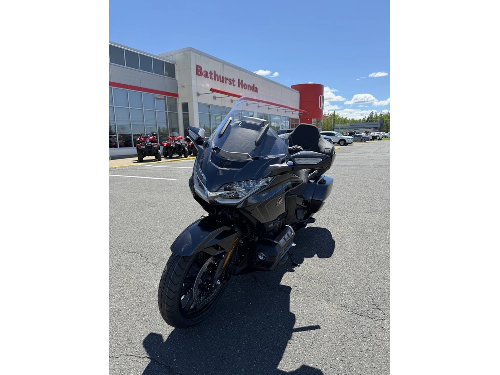 Honda Gold Wing Tour Dct 2026 alt