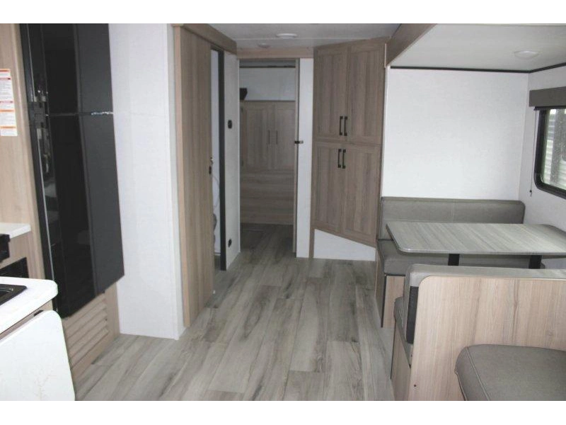 Keystone Rv Coleman 27b 2026 alt