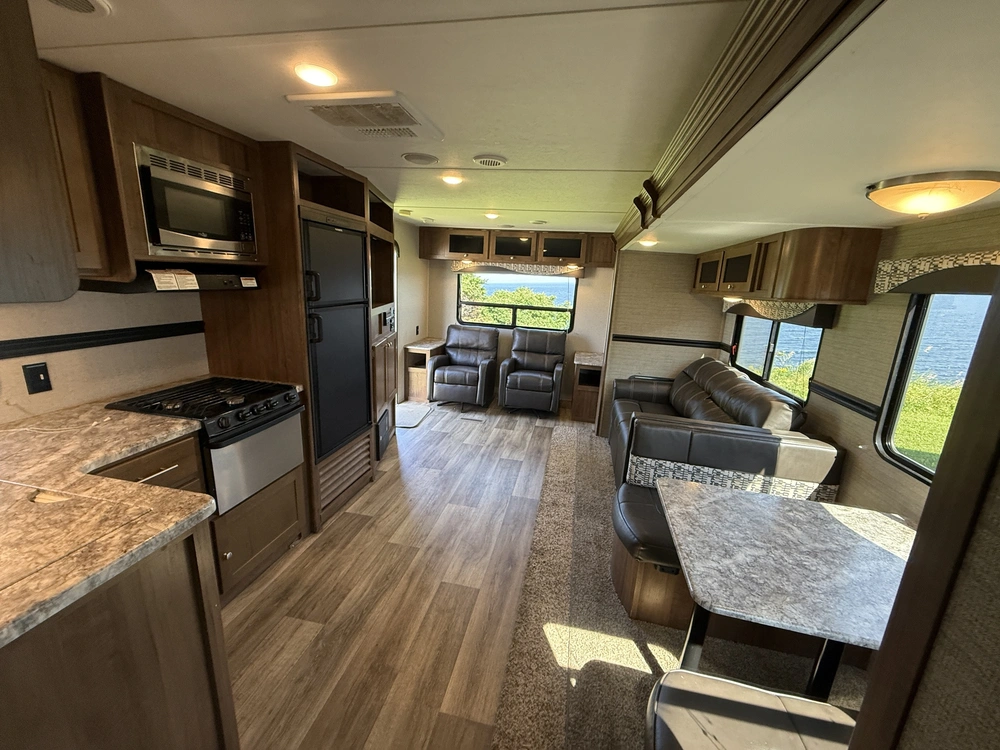 Aspen Trail By Dutchmen 2860rls 2018 alt