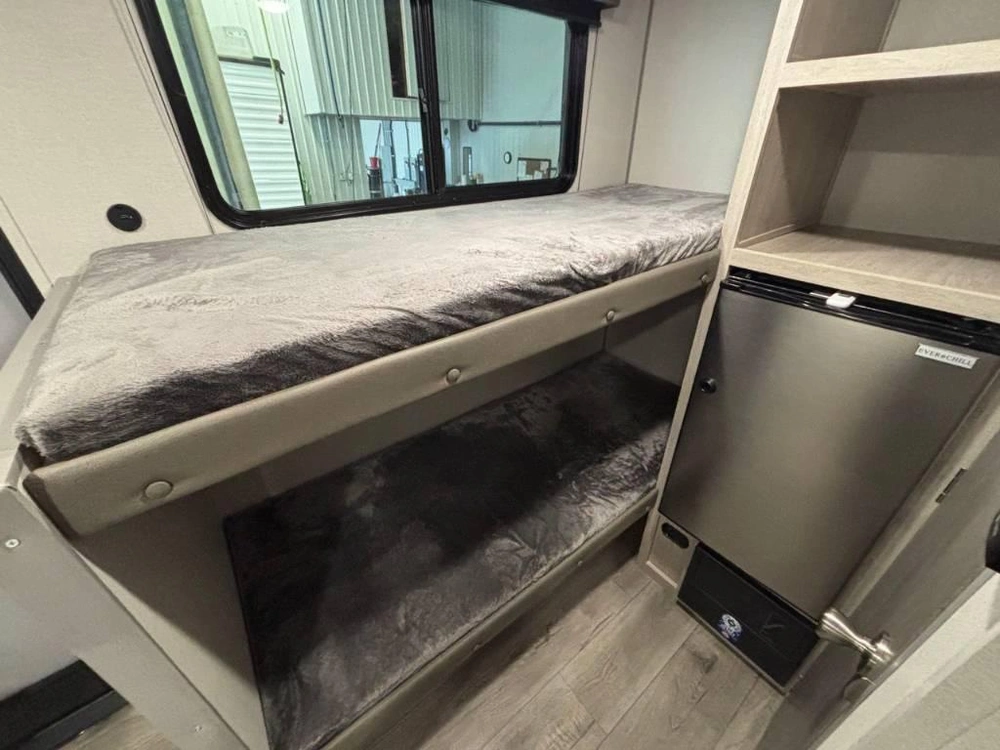 Coachmen Catalina 134bhx 2026 alt