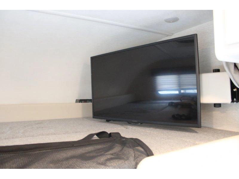 Thor Motor Coach Four Winds 22e 2025 alt