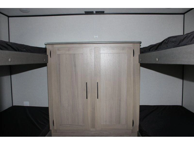 Keystone Rv Coleman 27b 2026 alt