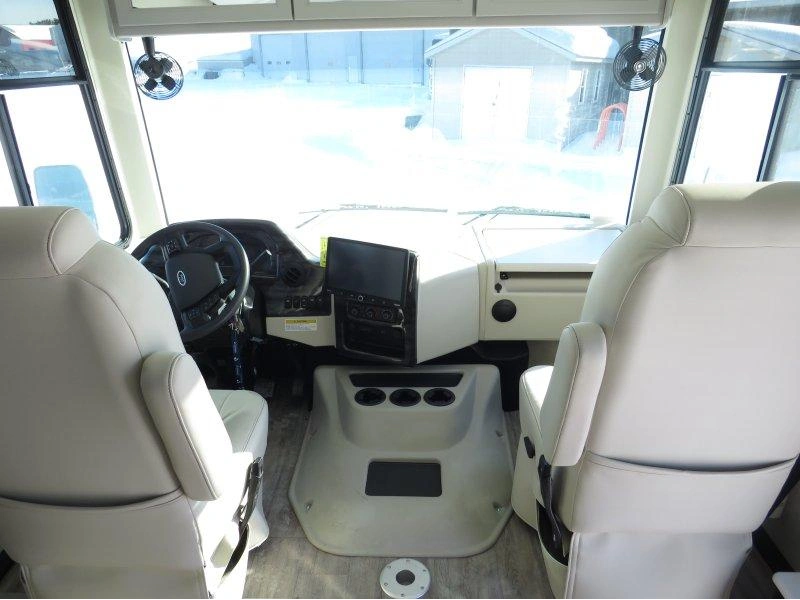 Thor Motor Coach Indigo Mm30 2026 alt