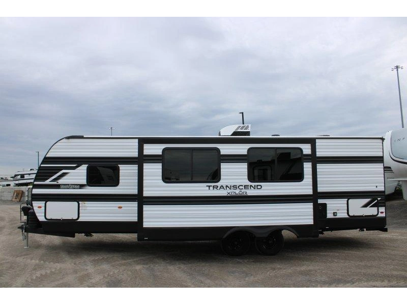 Grand Design Transcend 27dbx 2026 alt