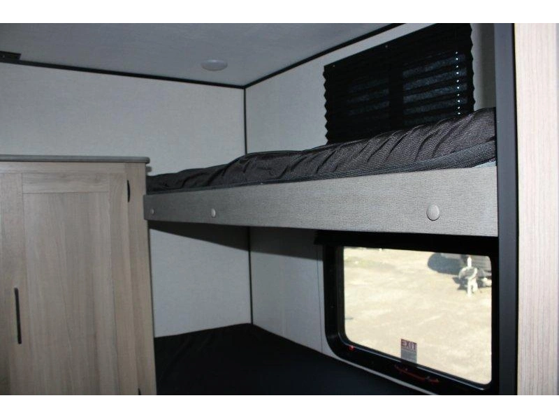 Keystone Rv Coleman 27b 2026 alt