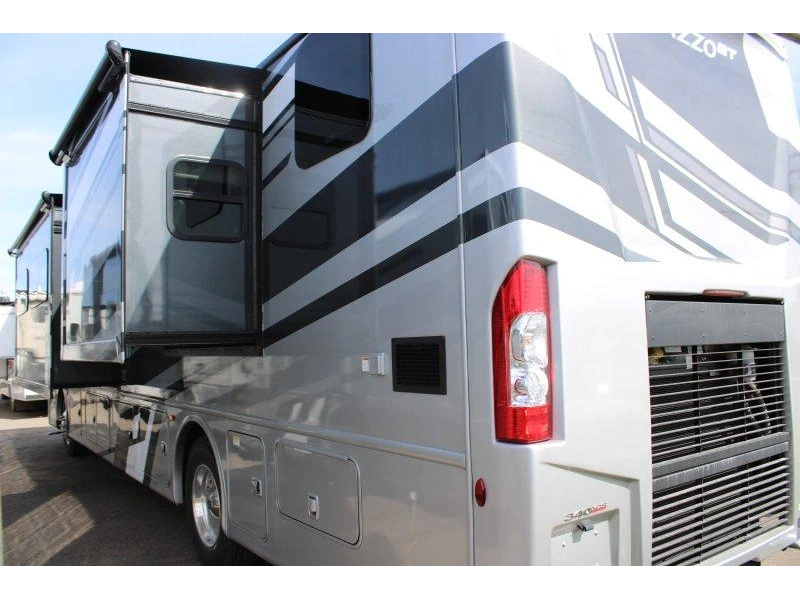Thor Motor Coach Palazzo 37.5 2026 alt
