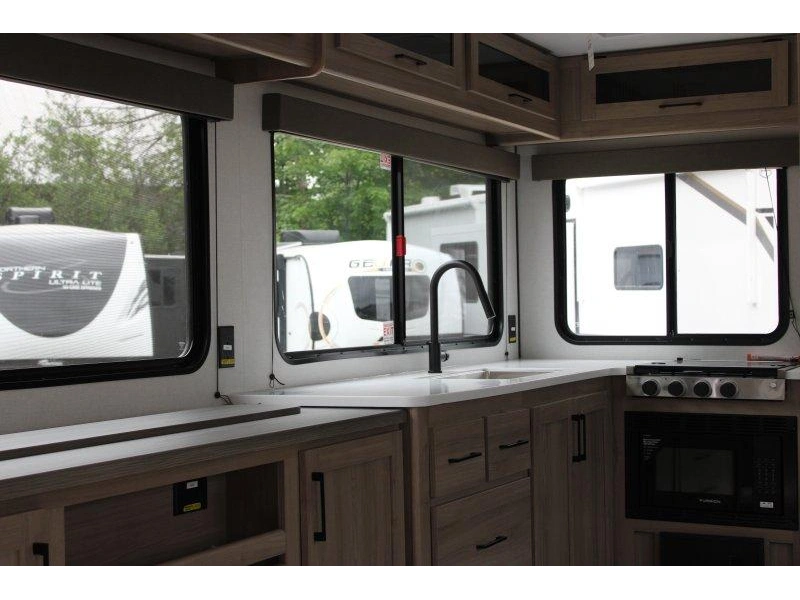Keystone Rv Coleman 29rks 2026 alt
