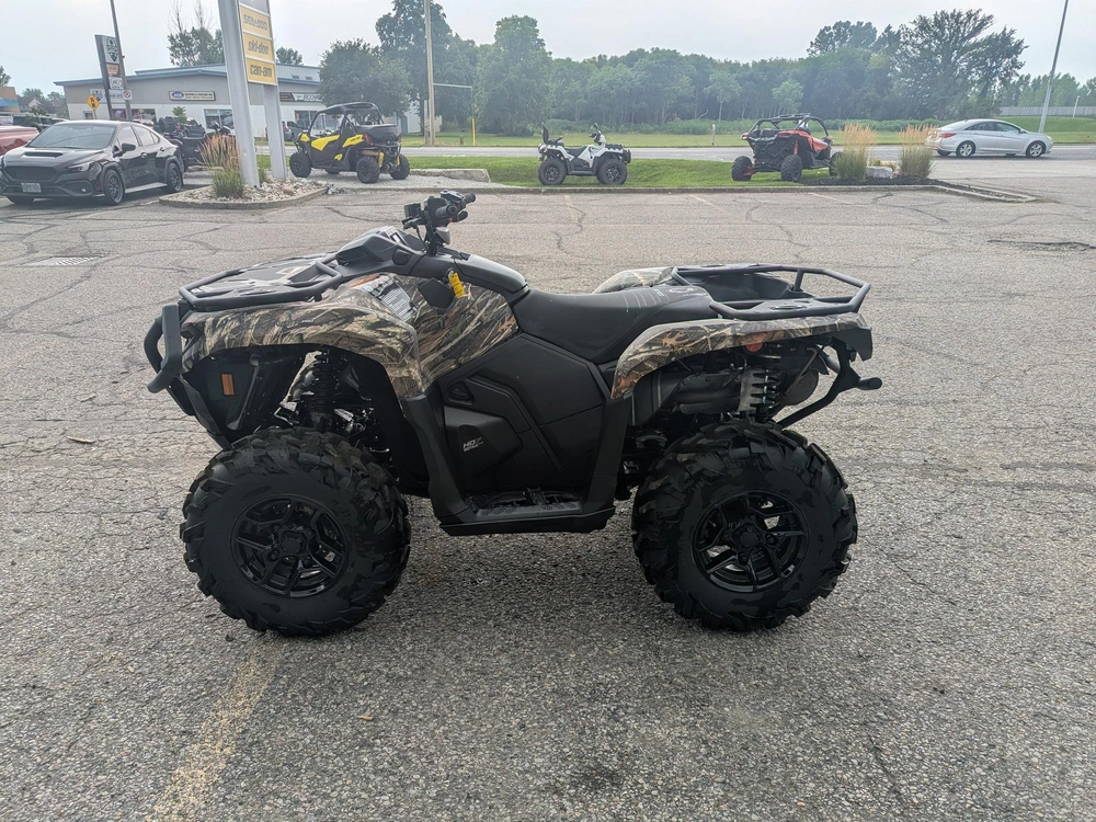 2026 Can-am Outl Pro Hunt Hd7 Ca 26 1pta alt