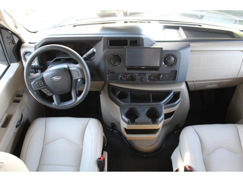 2022 Entegra Coach Esteem 31f alt