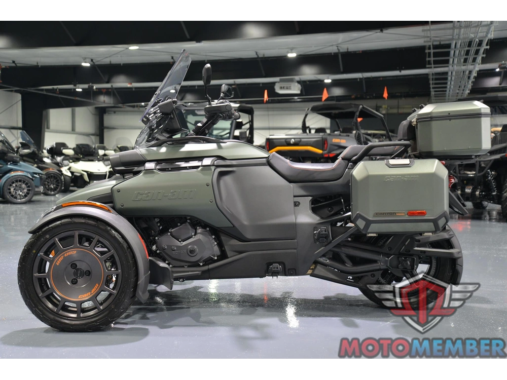 2025 Can-am Canyon Redrock alt