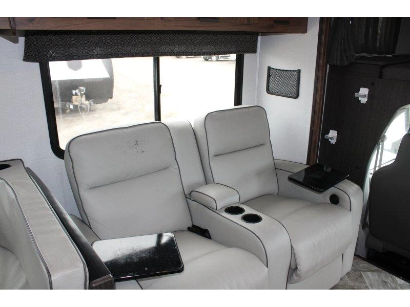 Forest River Sunseeker 3010ds 2022 alt