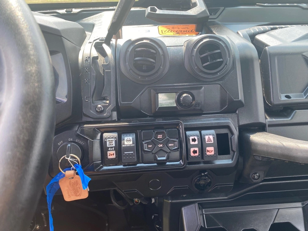 2024 Can-am Defender Limited Hd10 alt